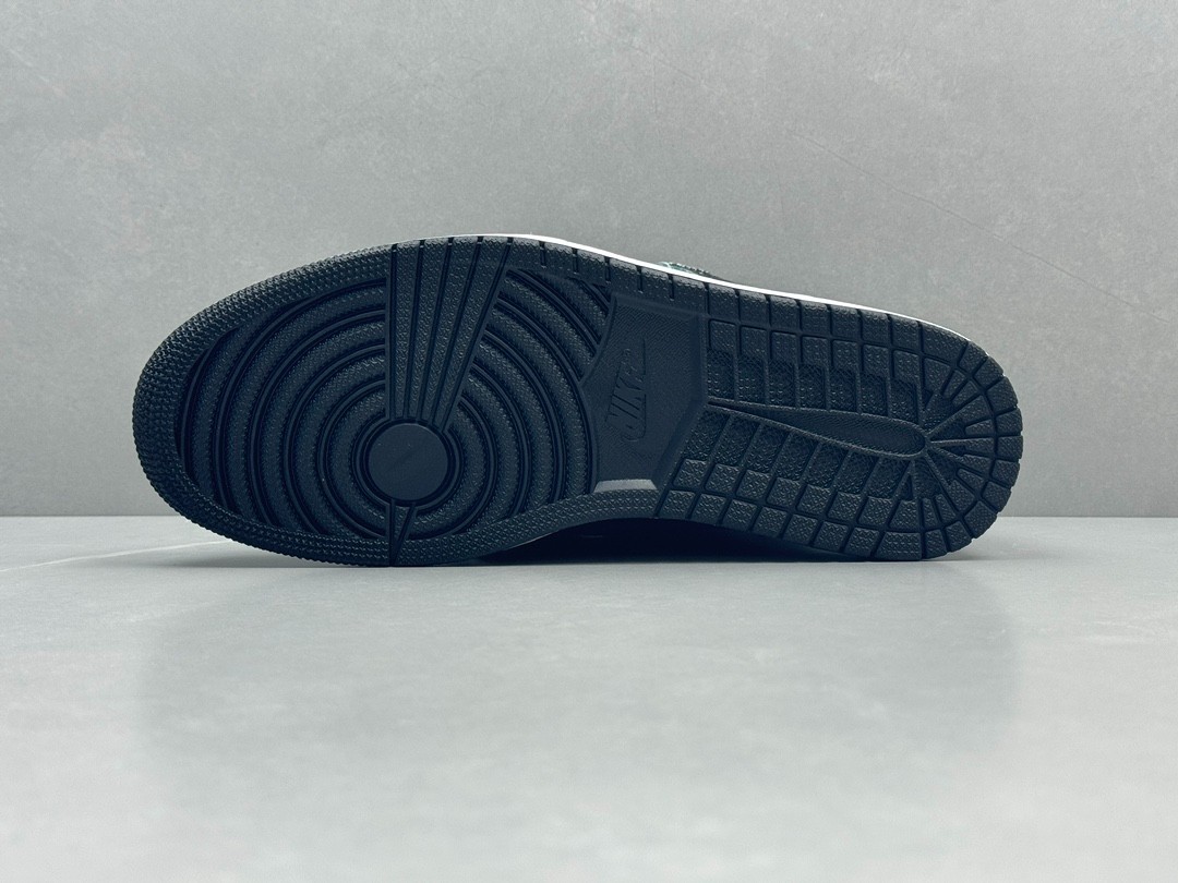 039 27123104 size 36-47