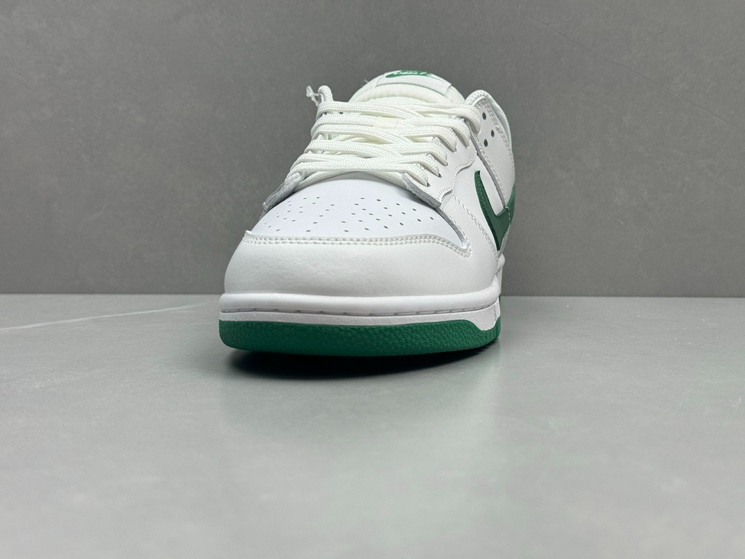 016 26123104 size 35.5-47