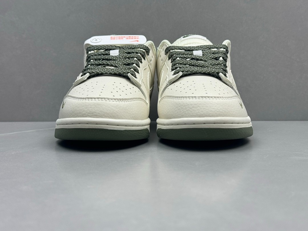 008 26123104 size 35.5-47