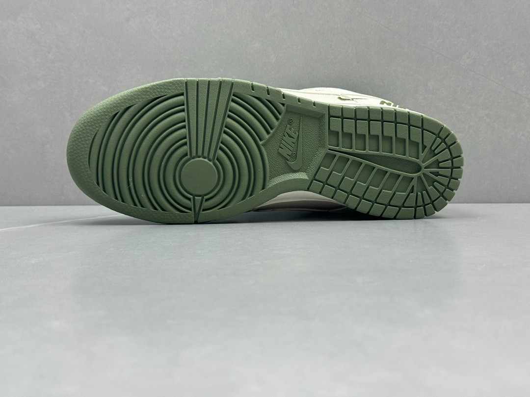 008 26123104 size 35.5-47