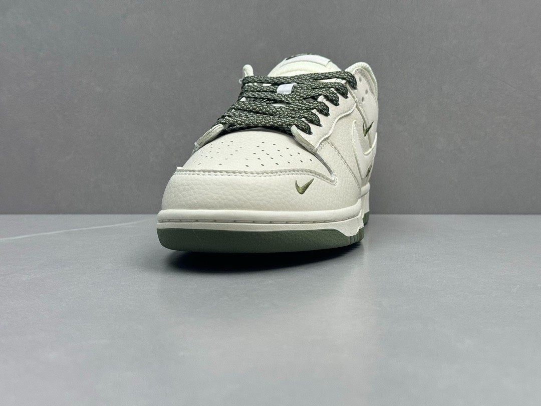 008 26123104 size 35.5-47