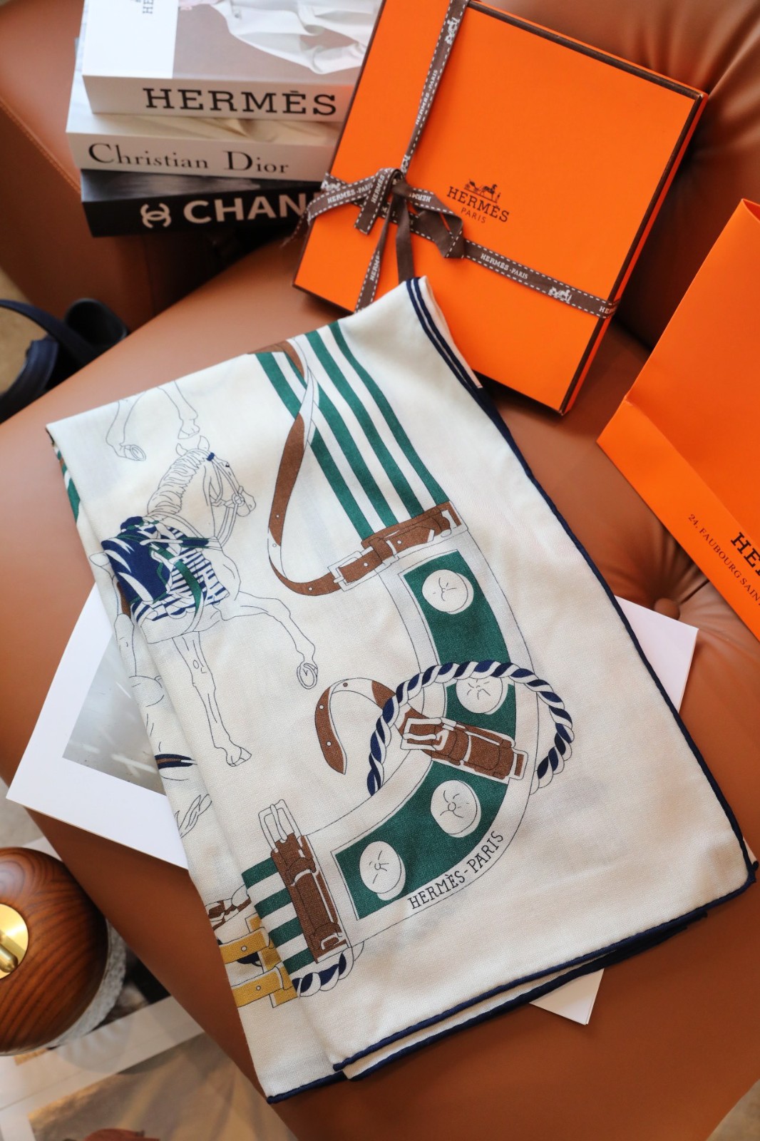 04 Her mes Scarf