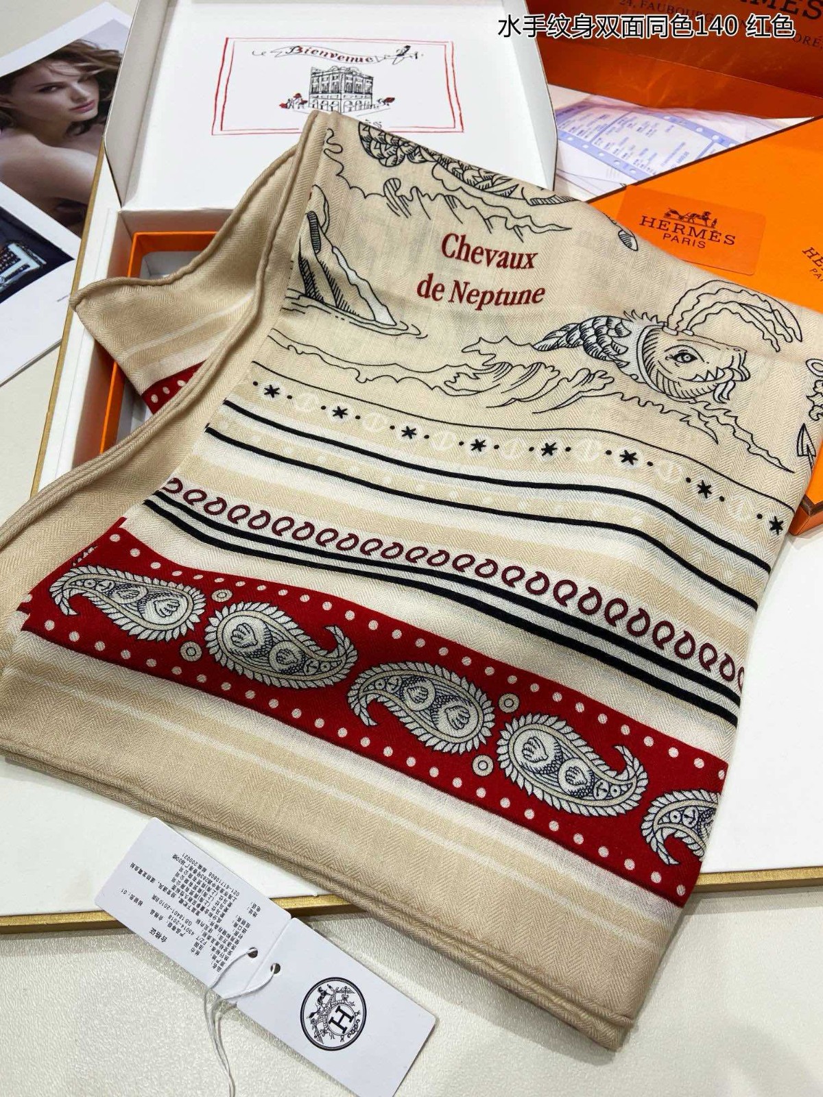 04 Her mes Scarf