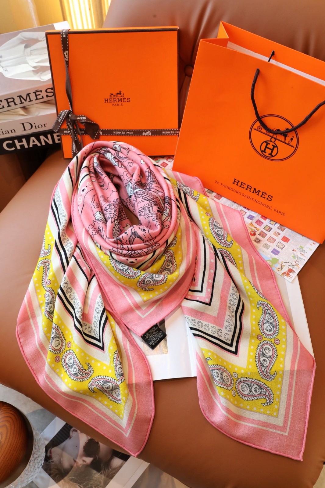 04 Her mes Scarf