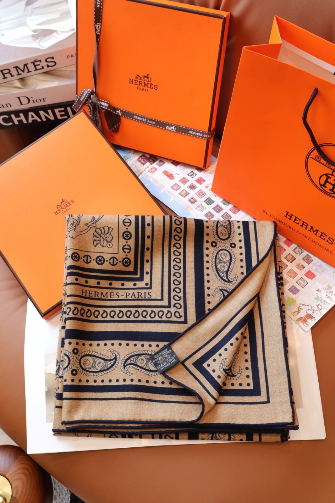 04 Her mes Scarf