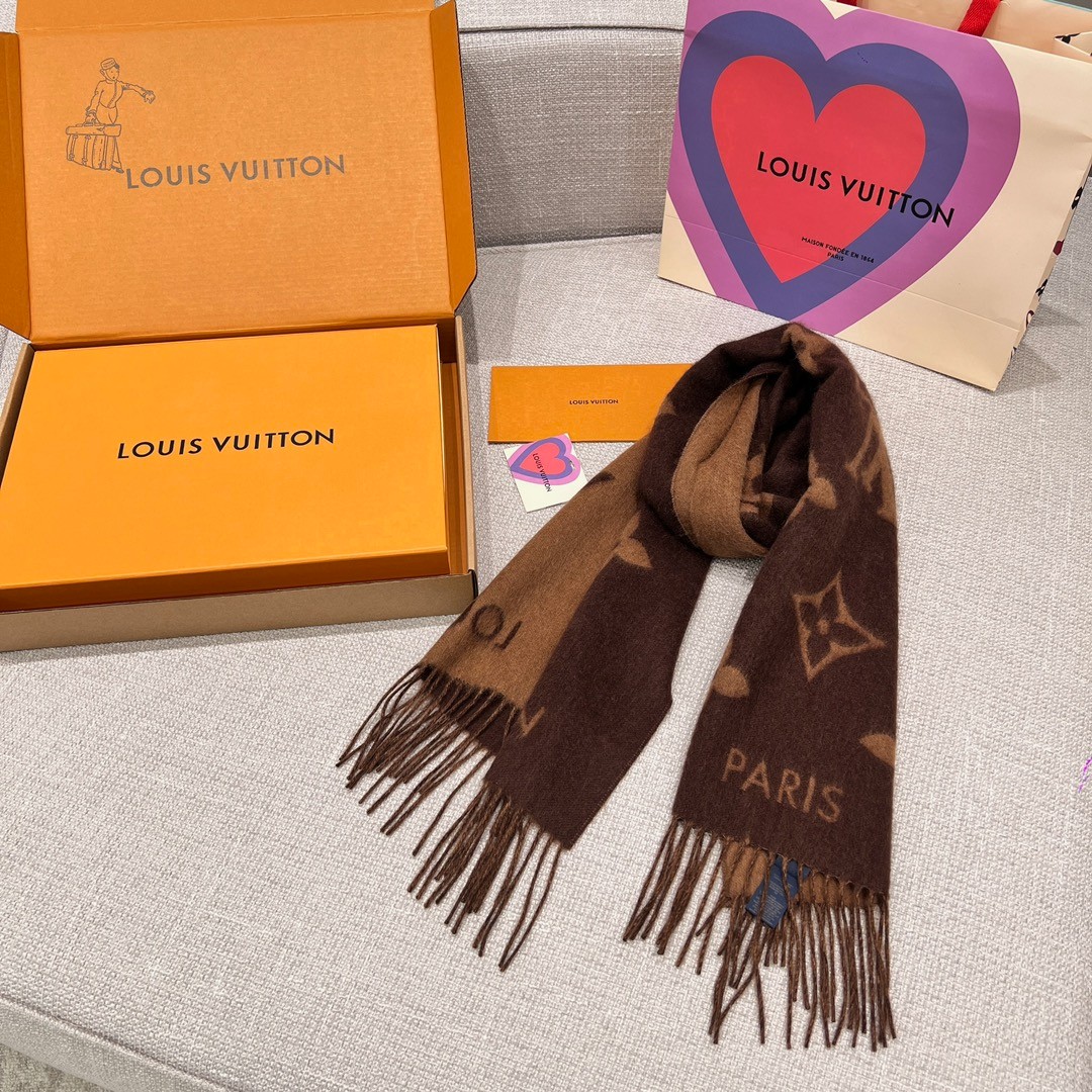 03 L-V Scarf