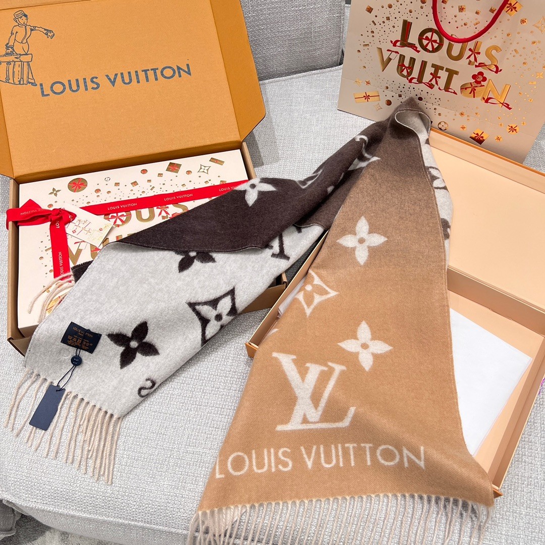 03 L-V Scarf