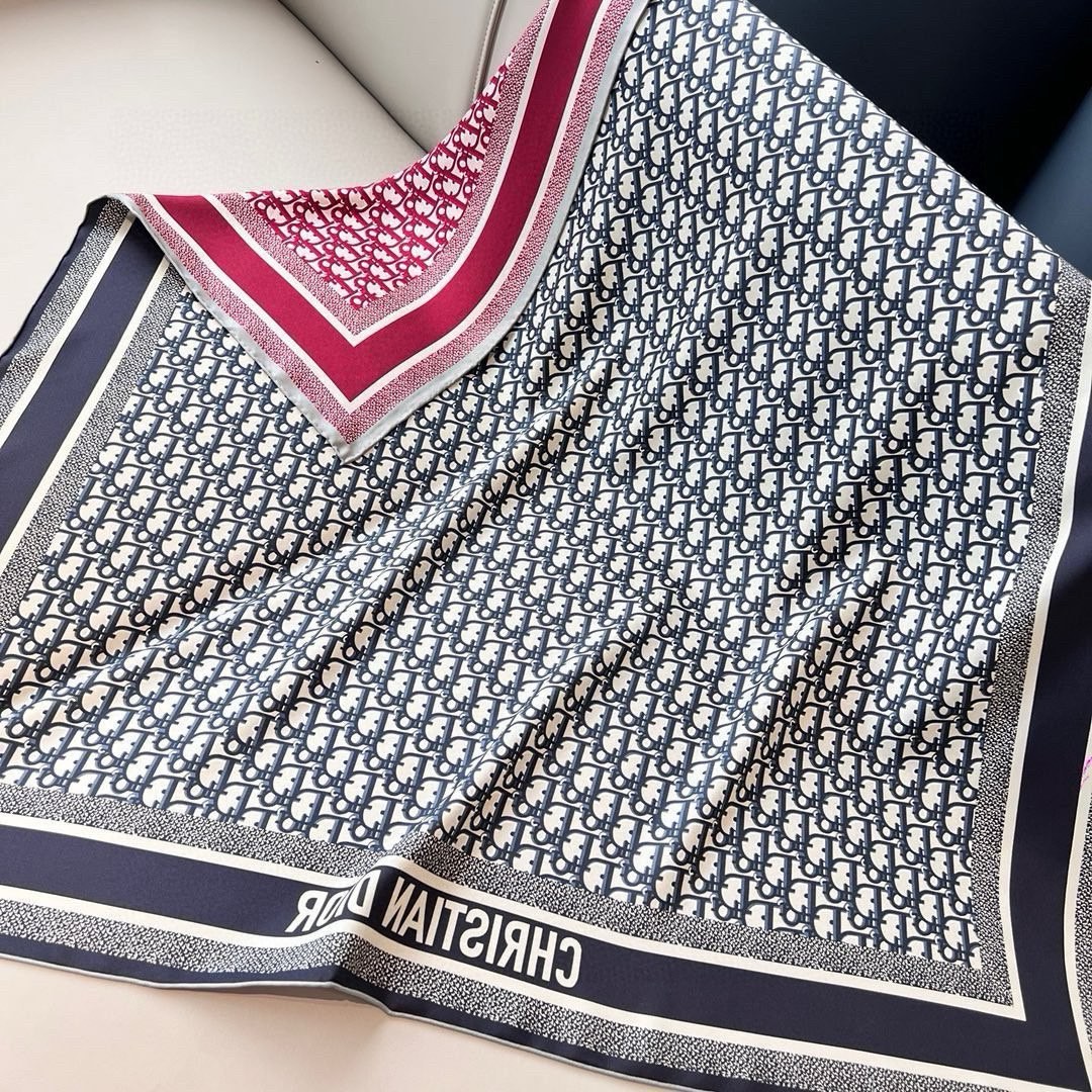 07 Di or Scarf