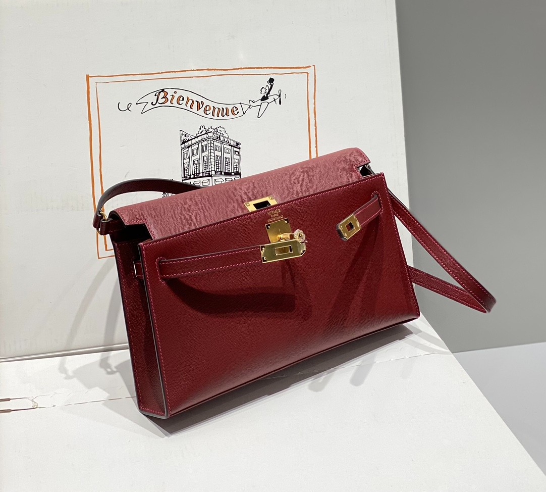 015 110123315 size 27x15x5cm