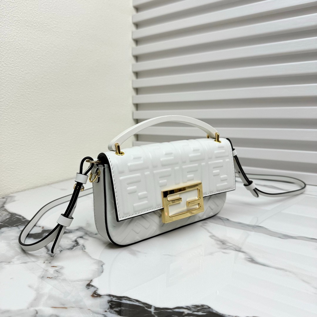 027 55123172 size 19x3x11cm