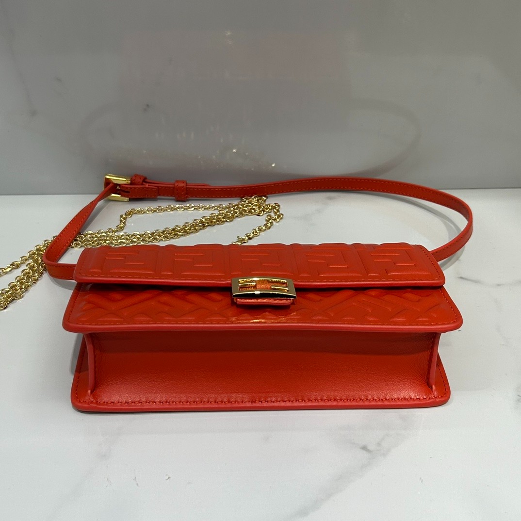 021 60123177 size 21x11.5x5cm
