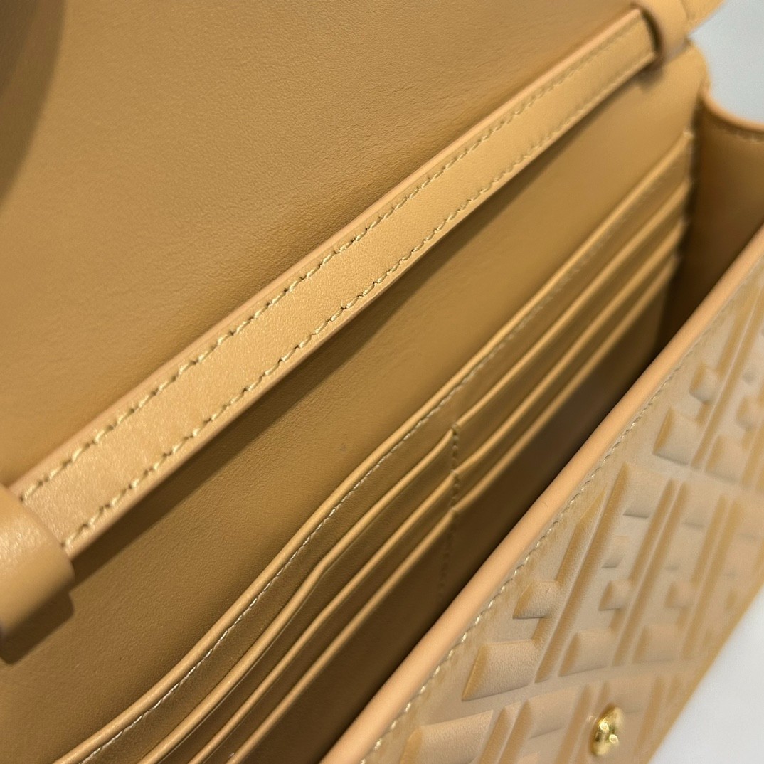 018 60123177 size 21x11.5x5cm