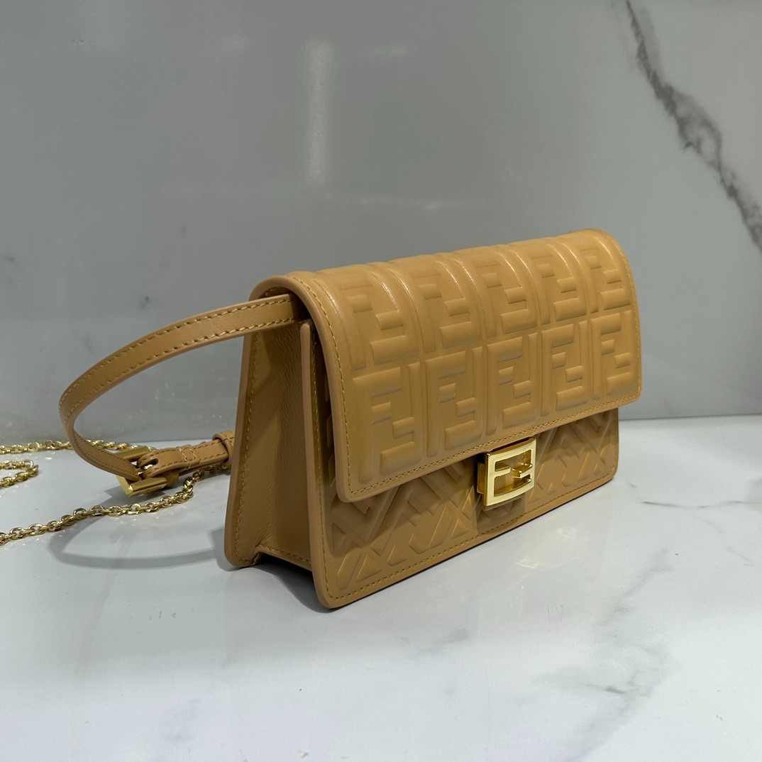 018 60123177 size 21x11.5x5cm