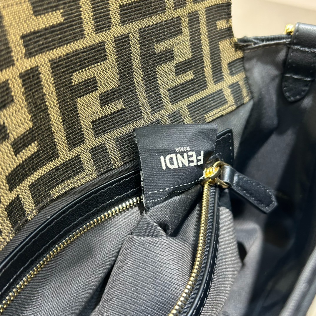 003 60123177 size 26x13x6cm