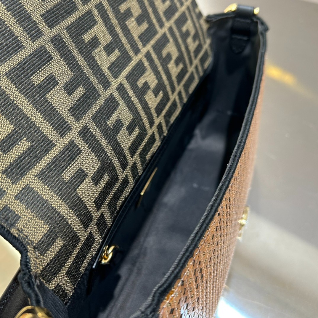 003 60123177 size 26x13x6cm