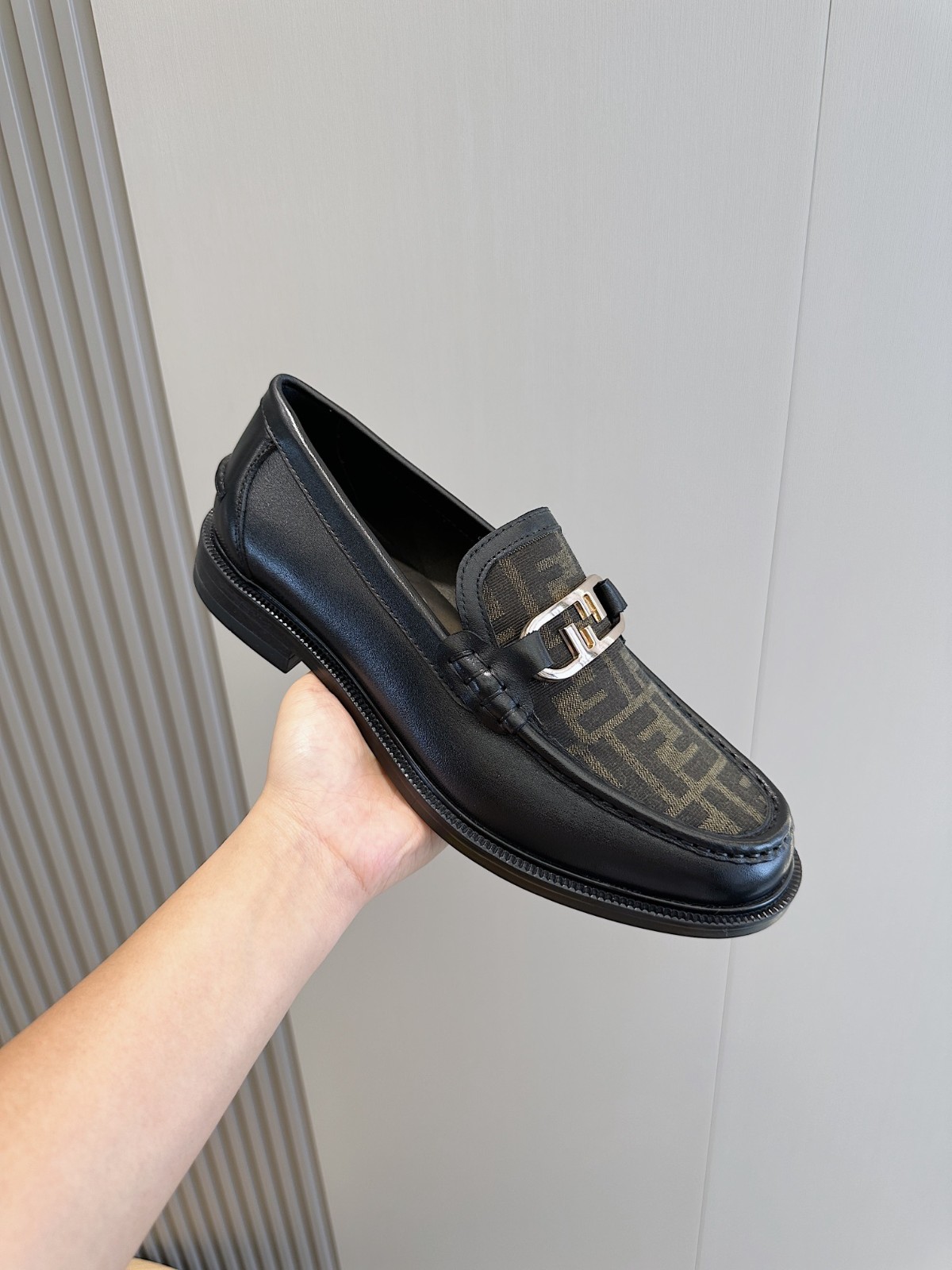 033 38123127 size 38-45