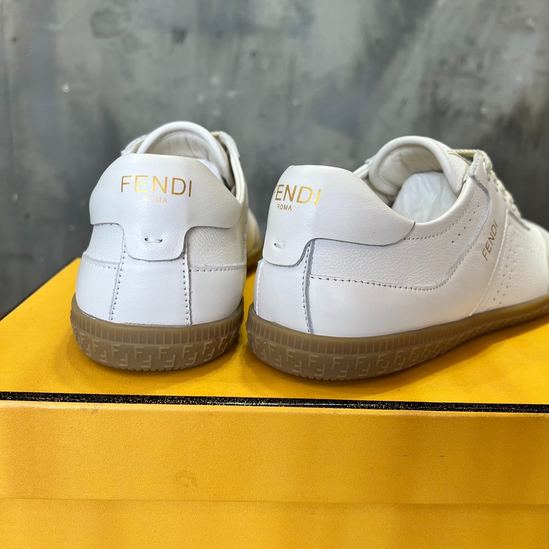017 42123144 size 35-44