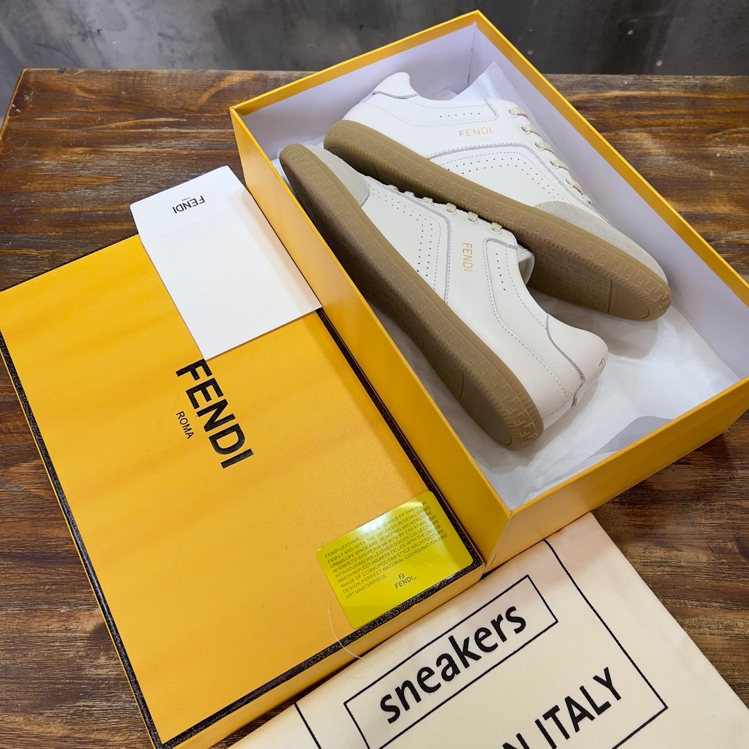 017 42123144 size 35-44