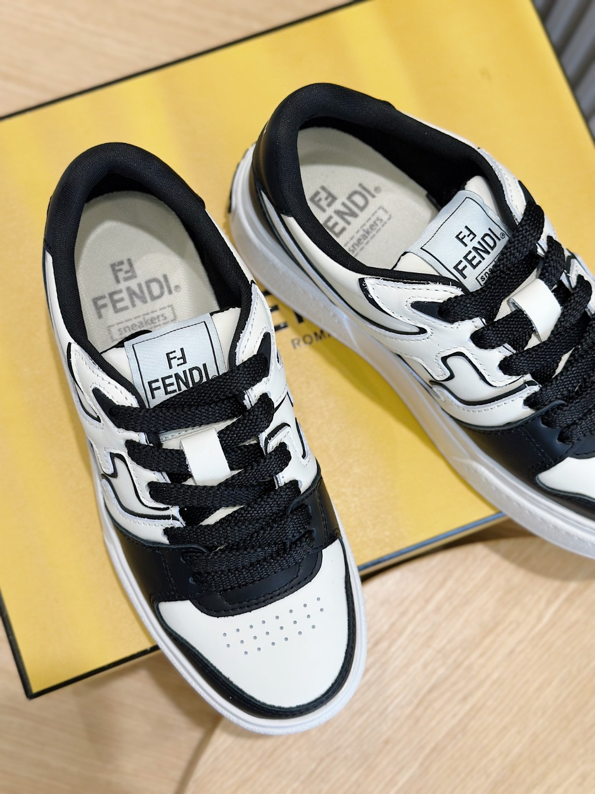 015 36123124 size 38-45