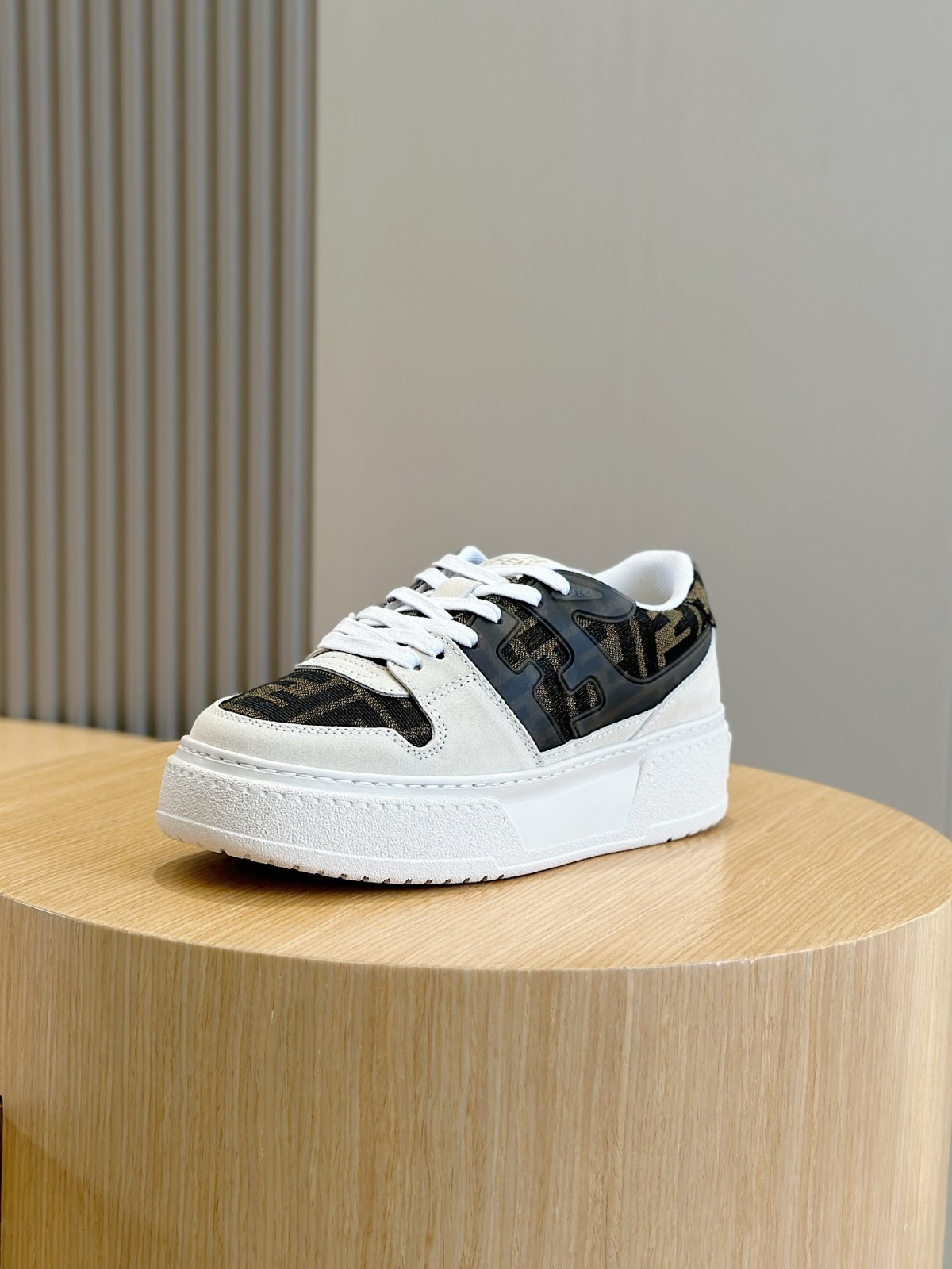 013 36123124 size 38-45