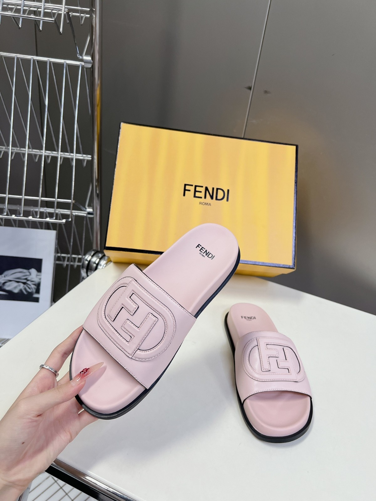 011 26123104 size 35-40