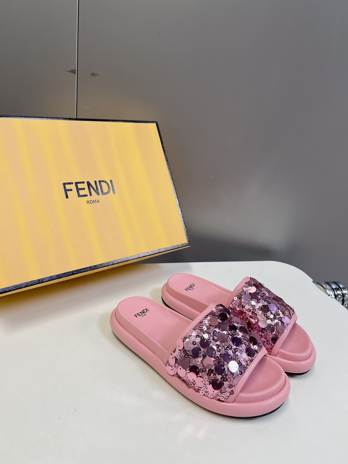 003 26123104 size 35-40