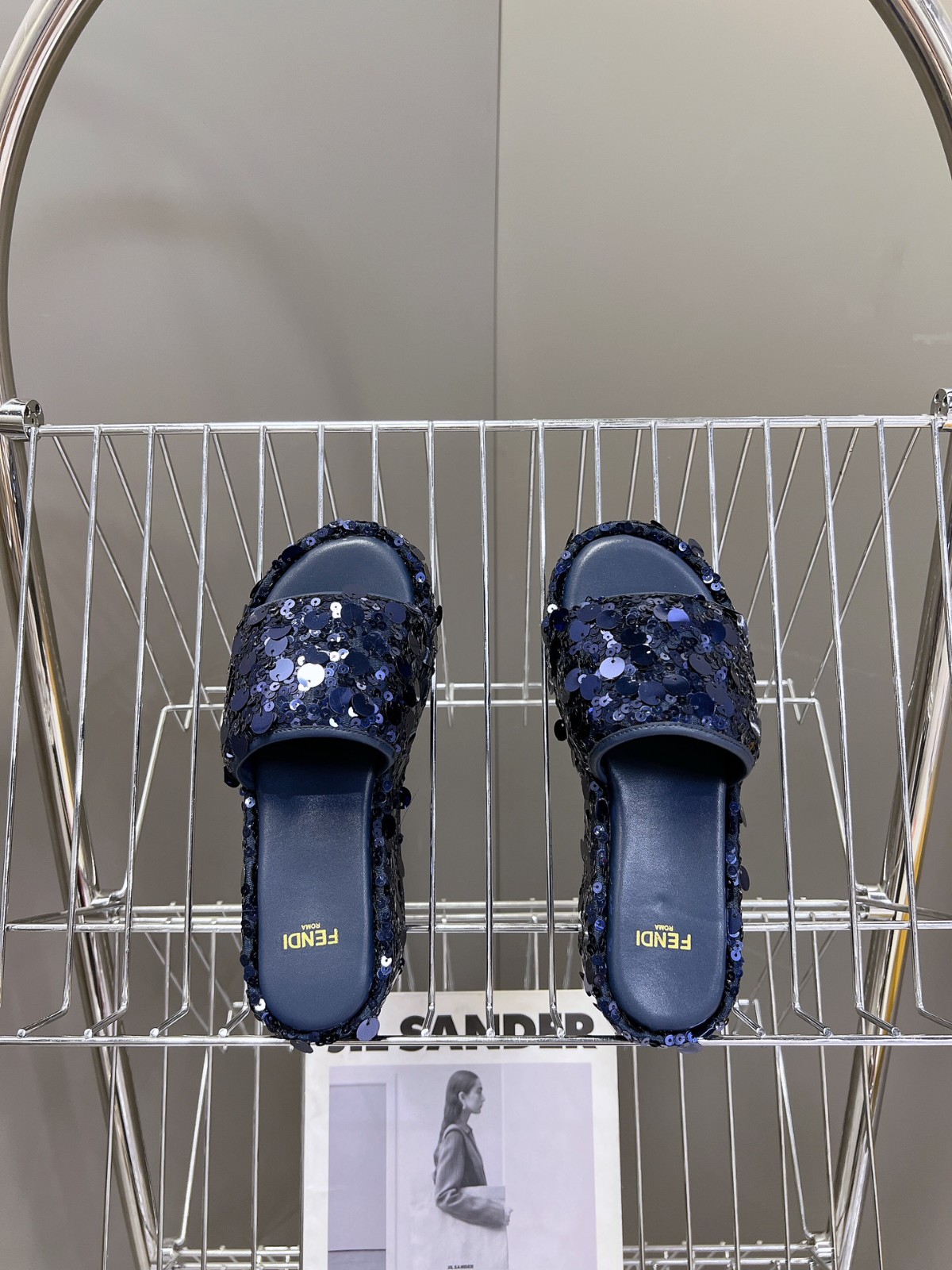 001 26123104 size 35-40