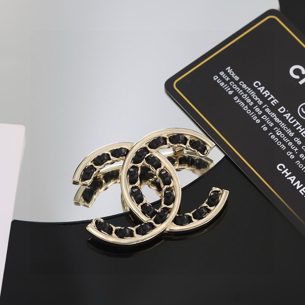 64 CHANEL
