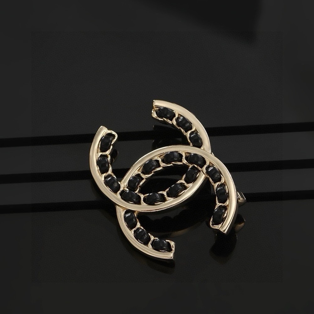 64 CHANEL