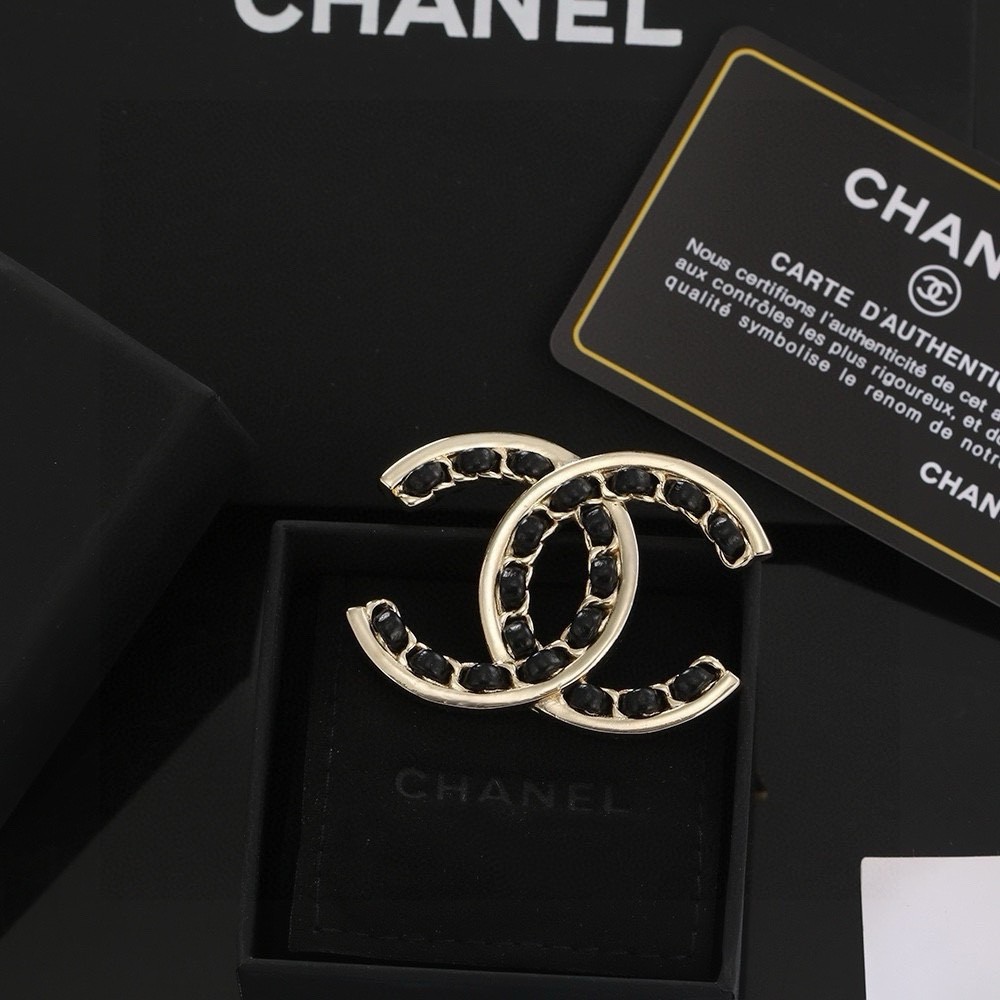 64 CHANEL