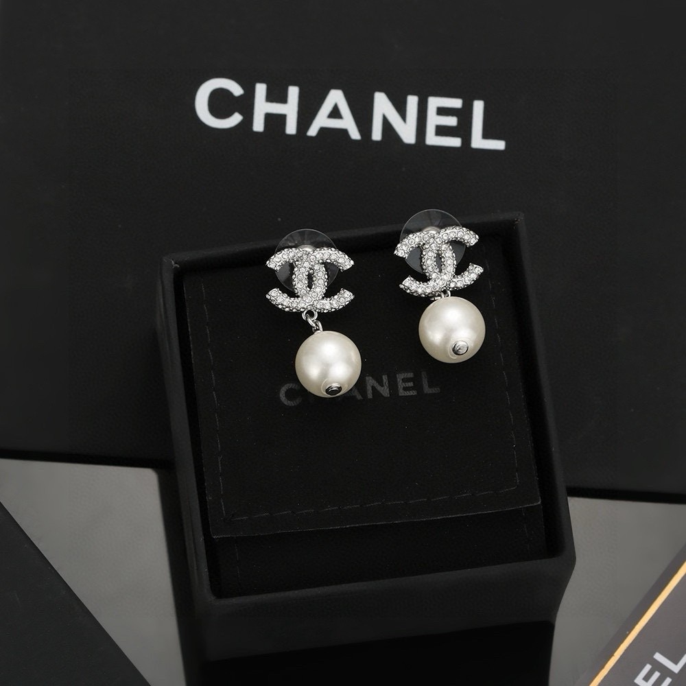 63 CHANEL