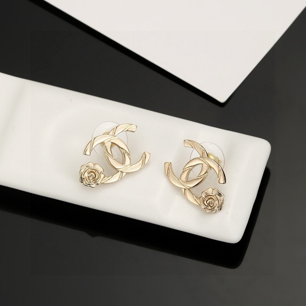 60 CHANEL