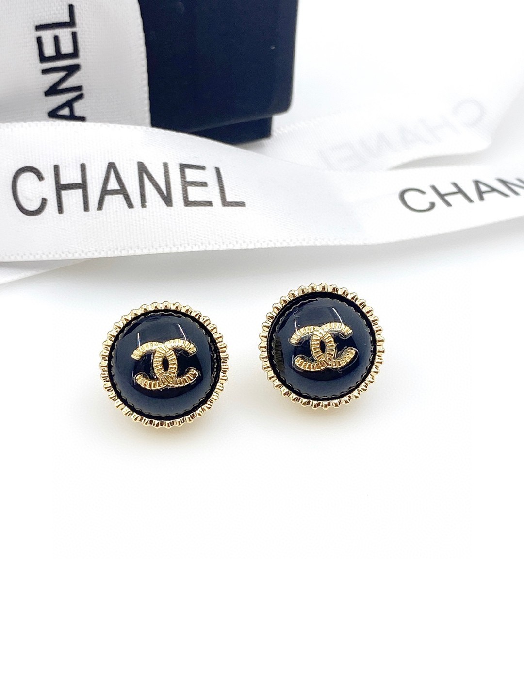 57 CHANEL
