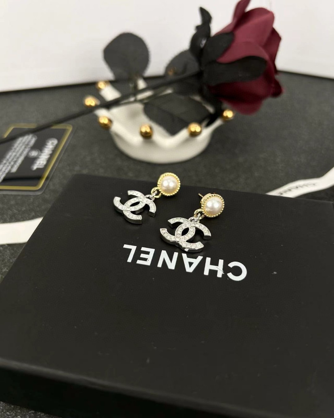 52 CHANEL