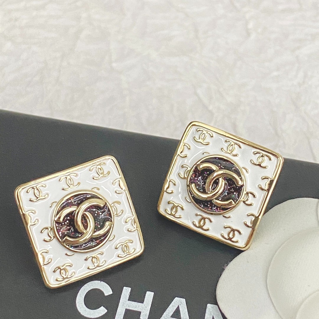 47 CHANEL