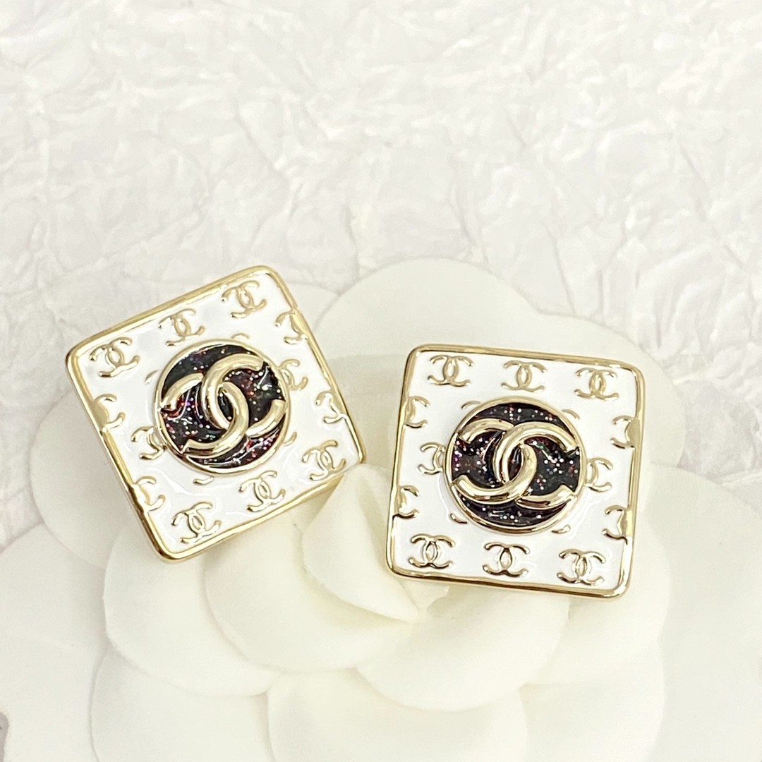 47 CHANEL