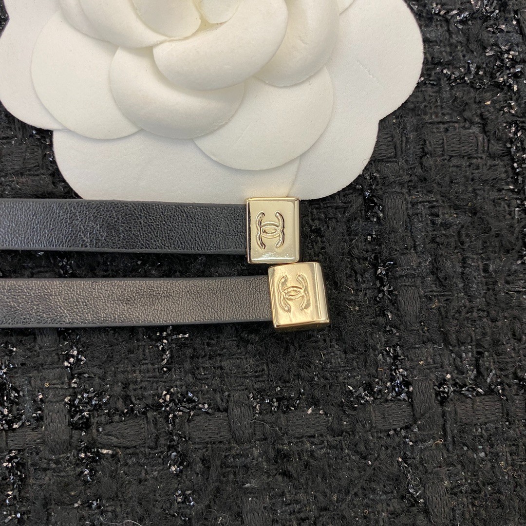 38 CHANEL
