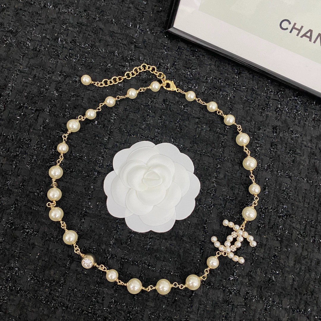 36 CHANEL