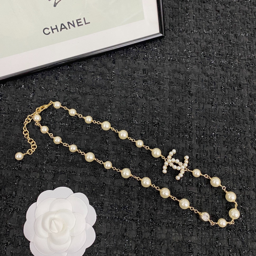 36 CHANEL