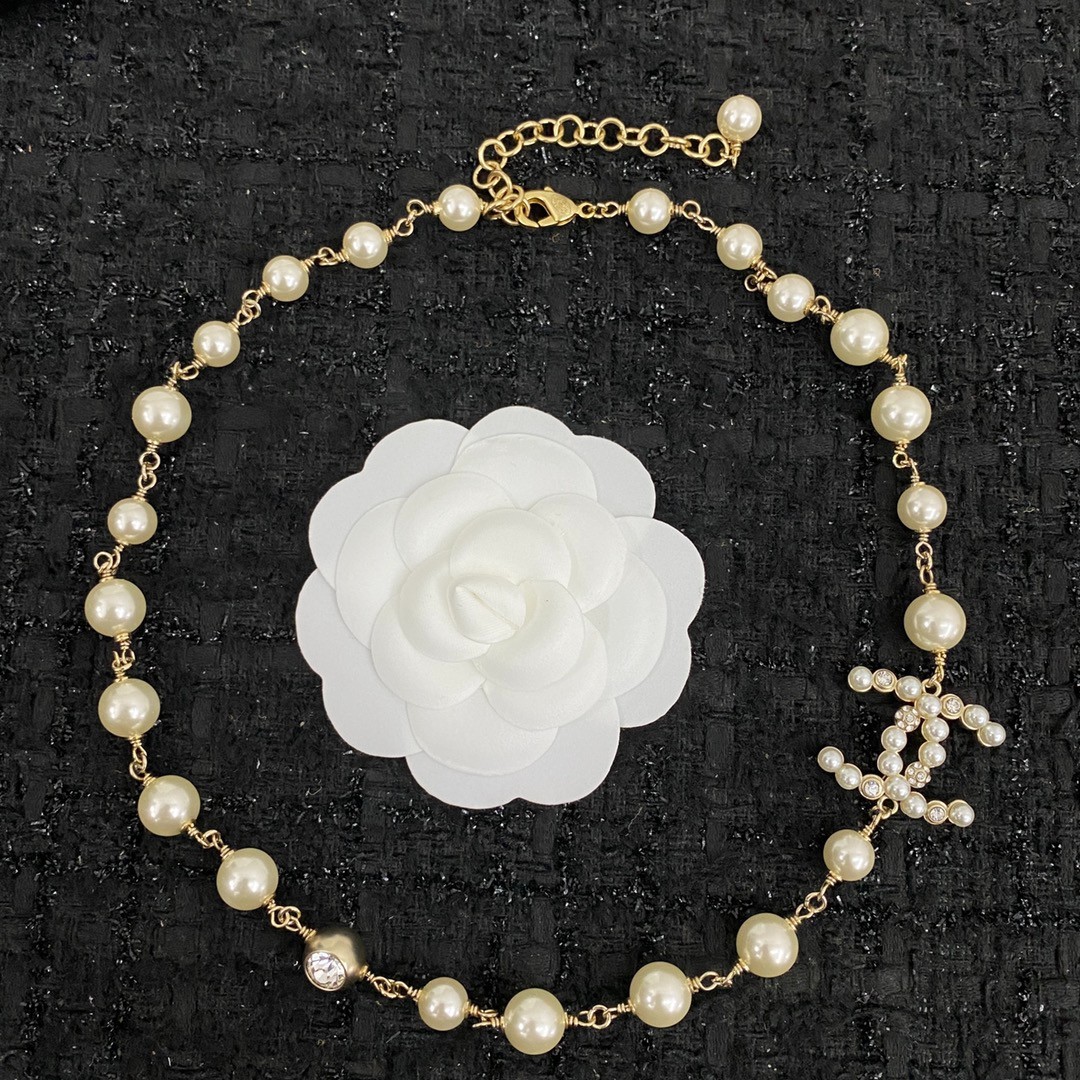 36 CHANEL