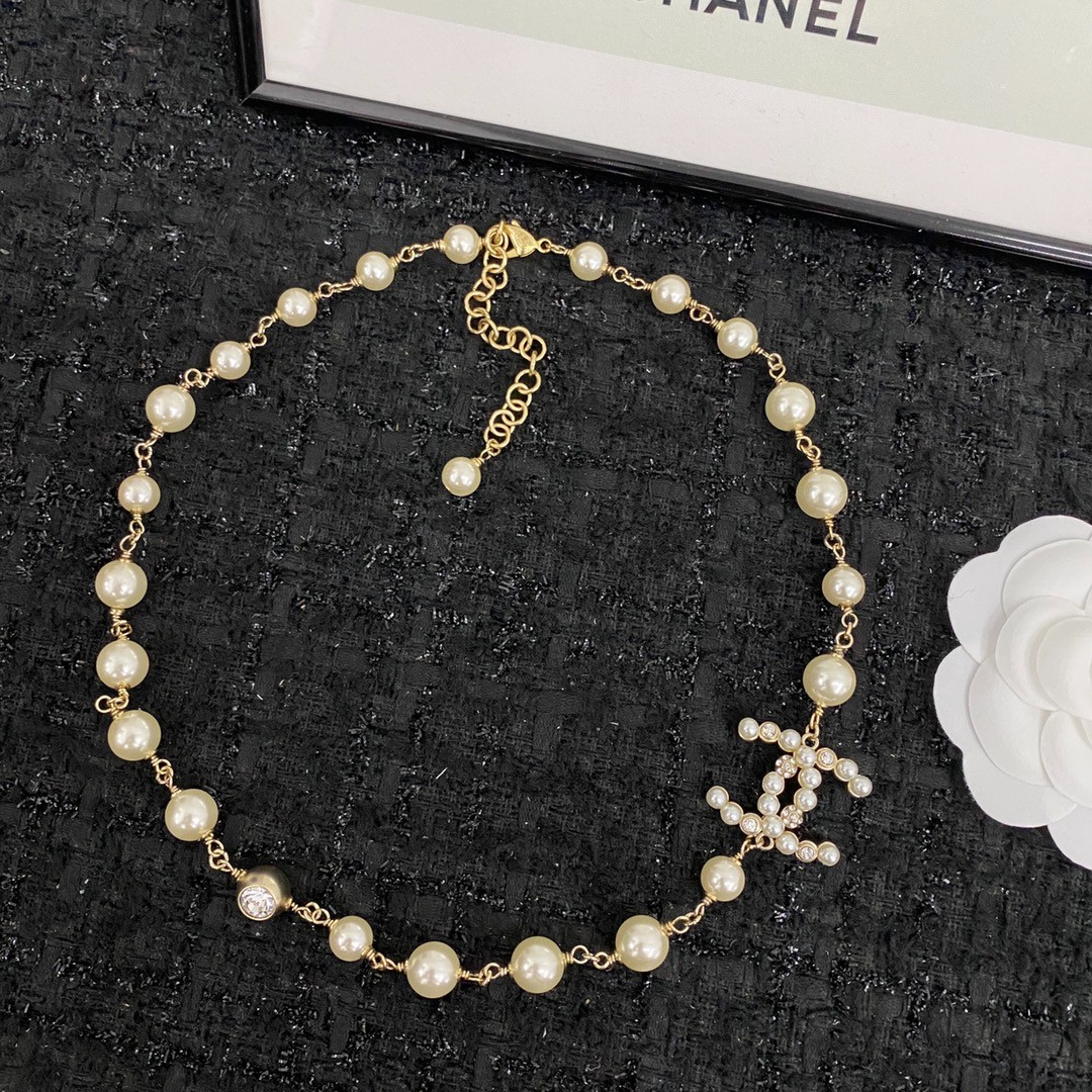 36 CHANEL