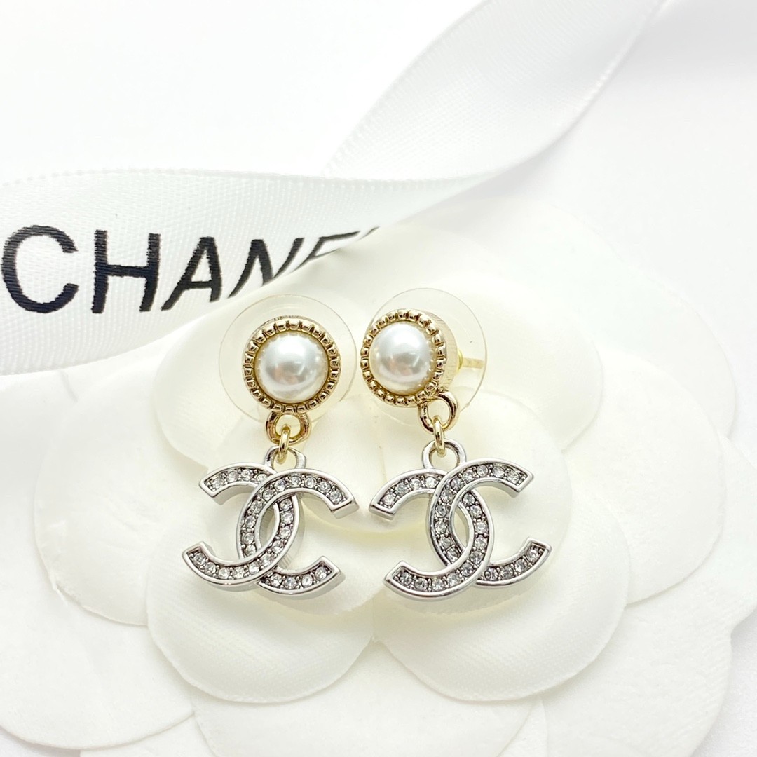 34 CHANEL