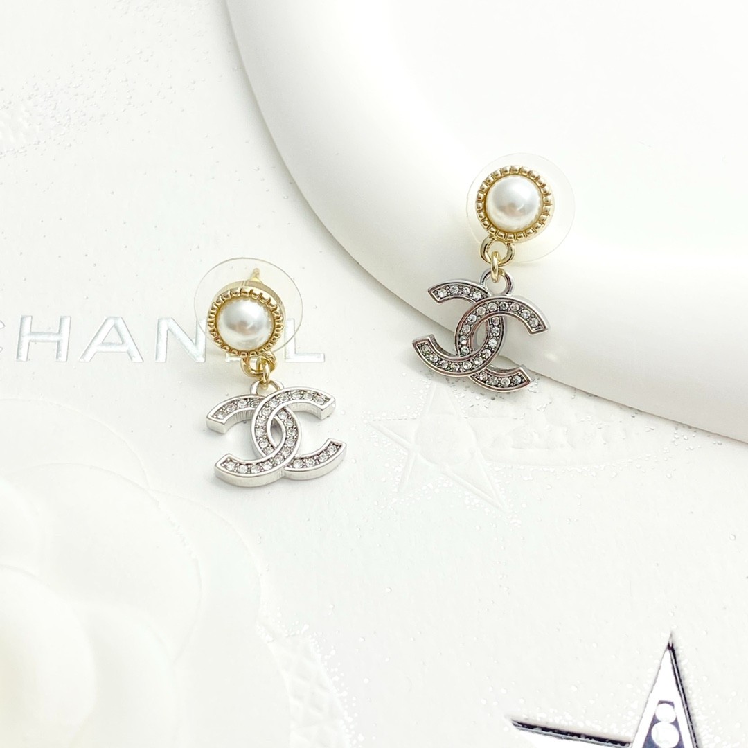 34 CHANEL
