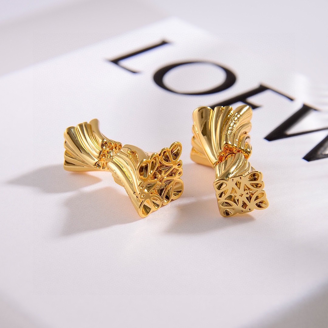 29 LOEWE