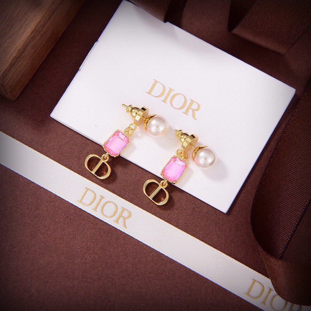 26 DIOR