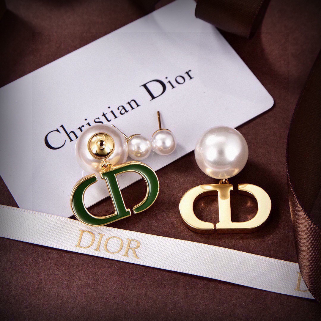 01 DIOR