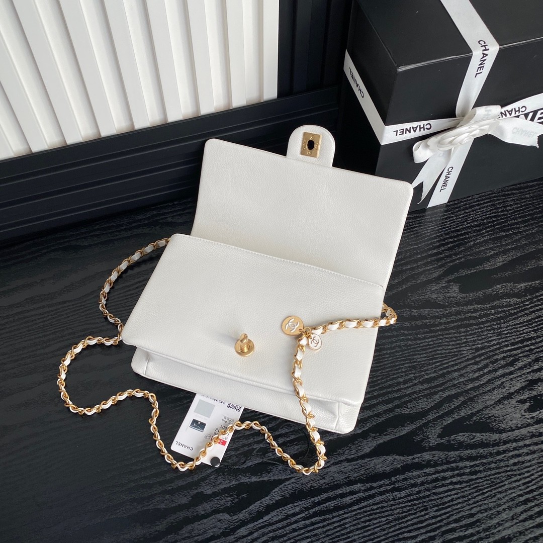 116 CHANEL AS5186
