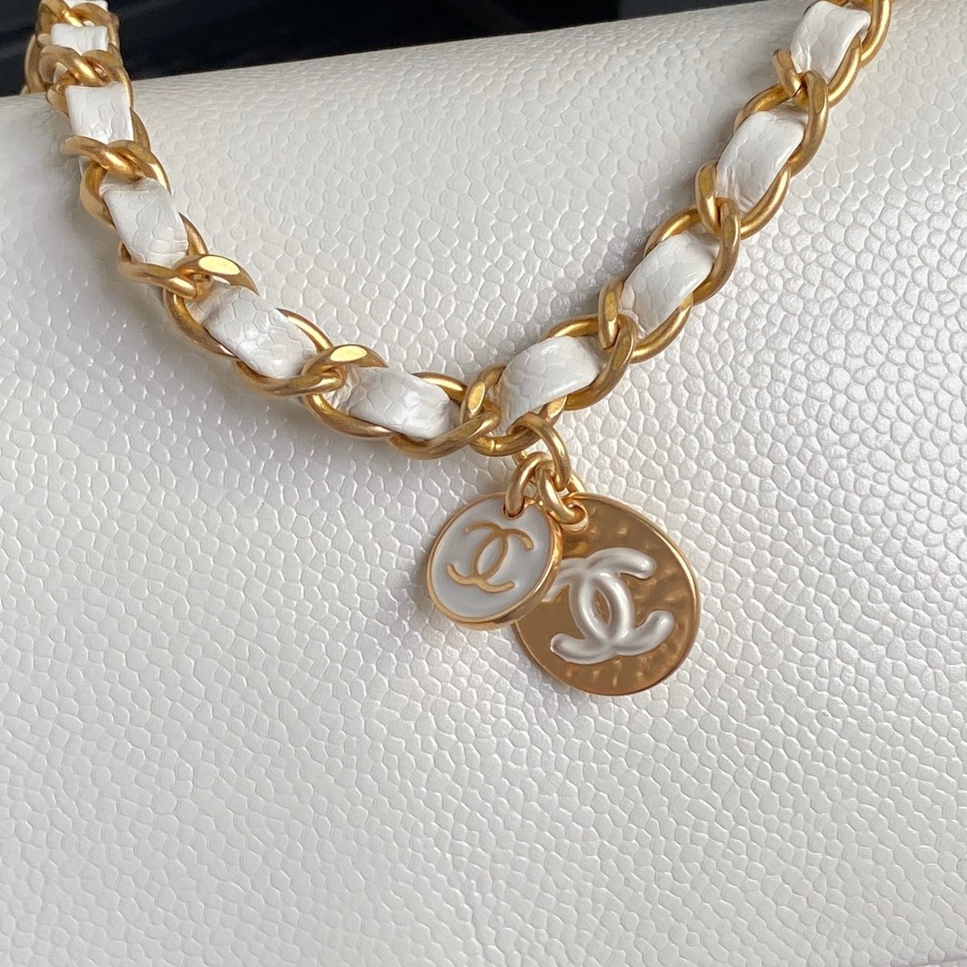 116 CHANEL AS5186