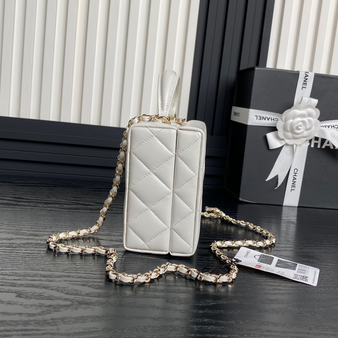 097 CHANEL AS5167