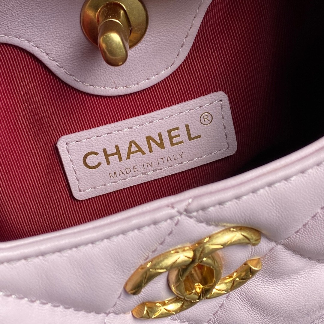 090 CHANEL AS4966